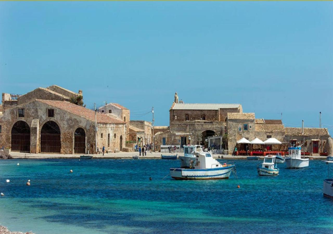 Tra Cielo E Mare - Spiaggia San Lorenzo Reitani Bagian luar foto